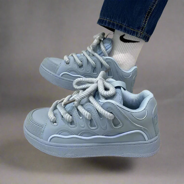 Skydweller sneakers